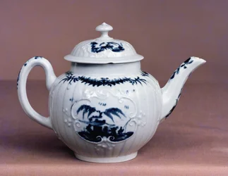 Worcester Teekanne, ca. 1755
